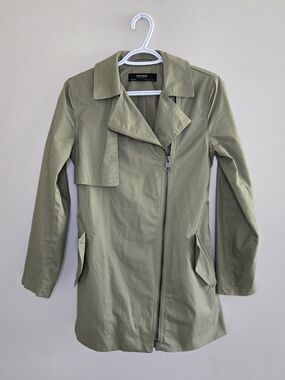 Zara light olive asymmetric zip belted trench coat, small, new